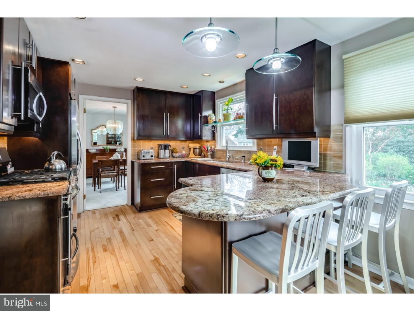 110 Fenwick Road Cherry Hill, NJ 08034 - Photo 8 of 24 Gallery Image 8