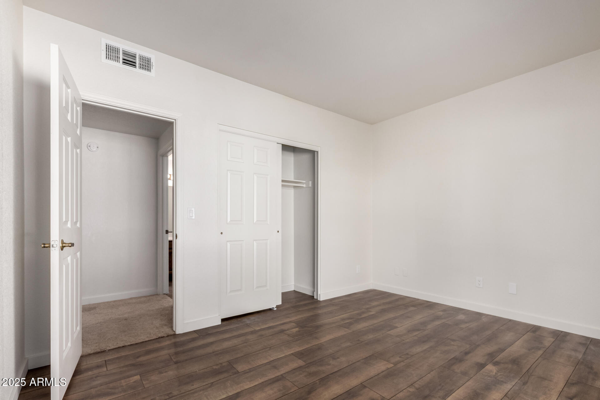 1966 East Calle De Arcos Tempe, AZ 85284 - Photo 25 of 44 24 Arcos