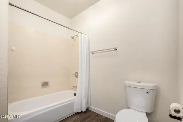 $949,900 | 1966 East Calle De Arcos, Tempe, AZ 85284