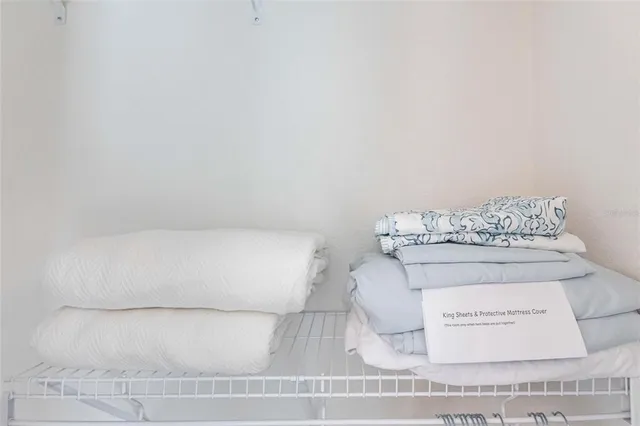 a view of a livingroom with closet