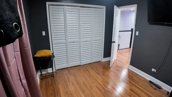 a close view of utility and utility room