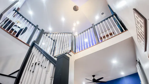 a view of an entryway