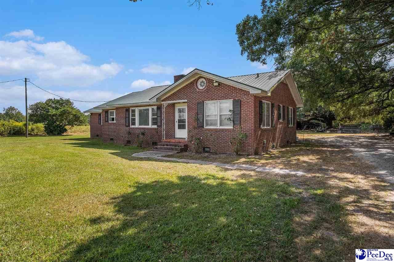 221 East Bay Road Gresham, SC 29546 - Photo 3 of 40 Gallery Image 3