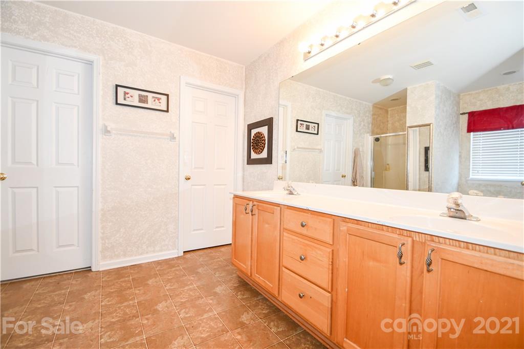 5525 Rogers Road Indian Trail, NC 28079 - Photo 21 of 27 Gallery Image 21