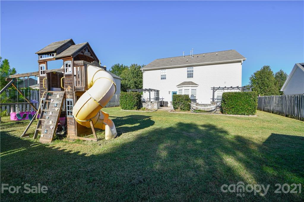 5525 Rogers Road Indian Trail, NC 28079 - Photo 5 of 27 Gallery Image 5