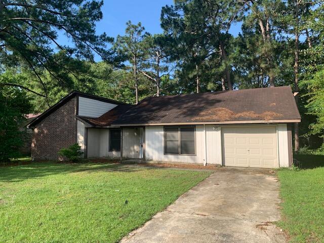 606 Longleaf Road Summerville, SC 29486 - Photo 3 of 22 IMG_2647