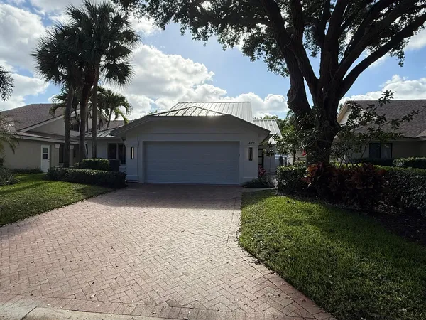 $1,395,000 | 422 River Edge Road, Jupiter, FL 33477
