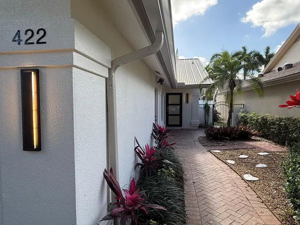 $1,395,000 | 422 River Edge Road, Jupiter, FL 33477