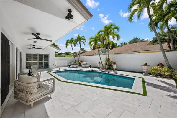 $1,450,000 | 422 River Edge Road, Jupiter, FL 33477
