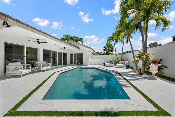 $1,450,000 | 422 River Edge Road, Jupiter, FL 33477