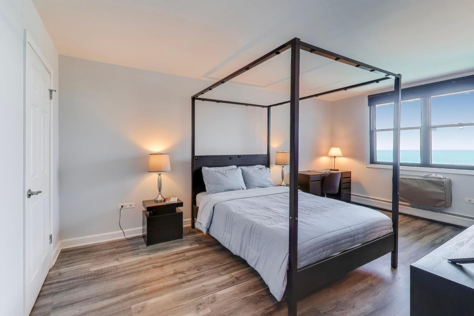 6325 North Sheridan Road, Unit 2101 Chicago, IL 60660 - Photo 14 of 28