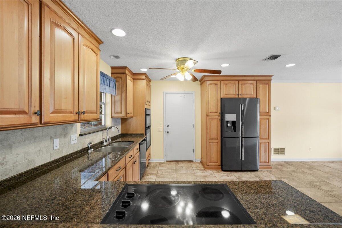 8817 Brierwood Road Jacksonville, FL 32257 - Photo 22 of 40 13-7RV08492