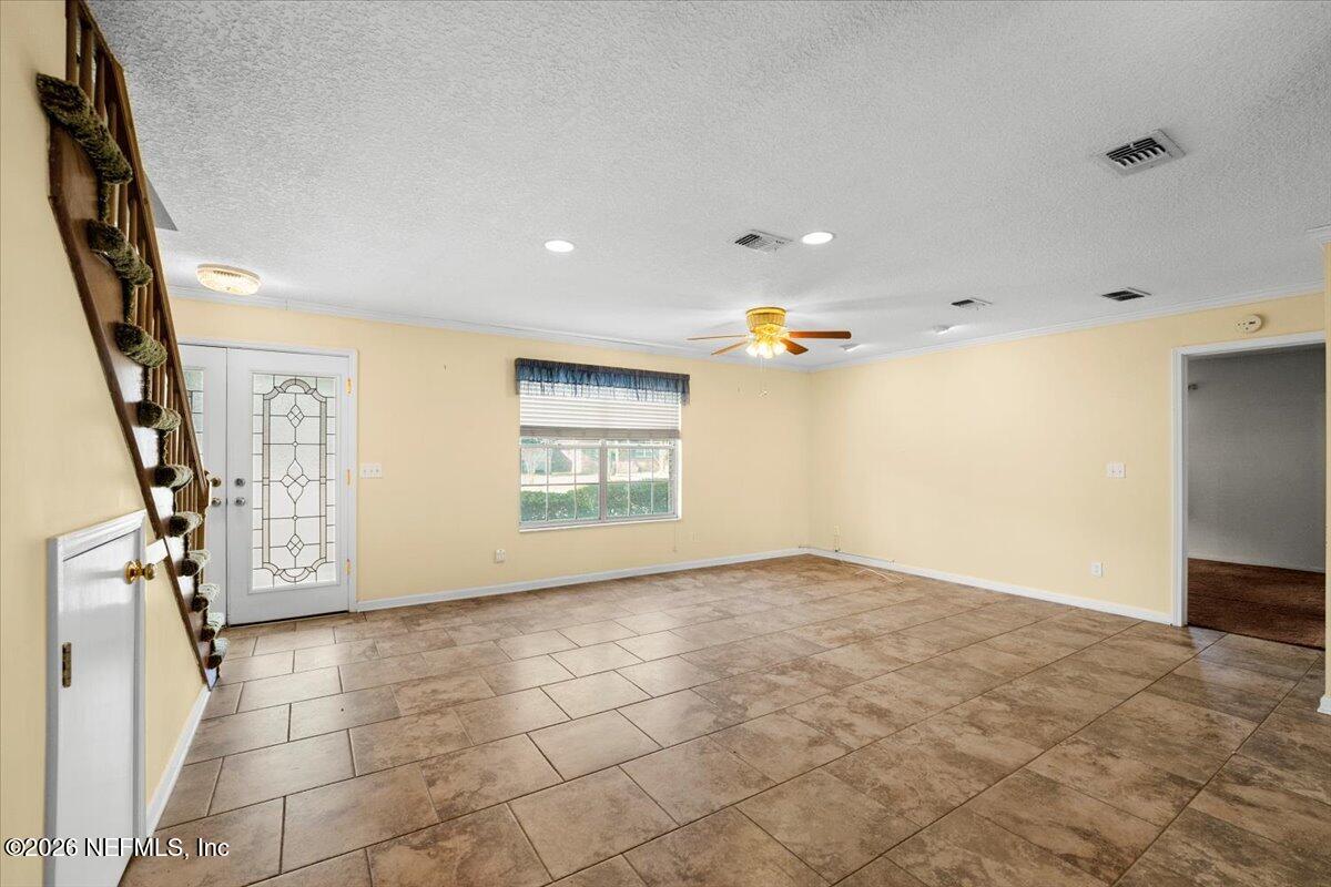 8817 Brierwood Road Jacksonville, FL 32257 - Photo 6 of 40 06-7RV08522