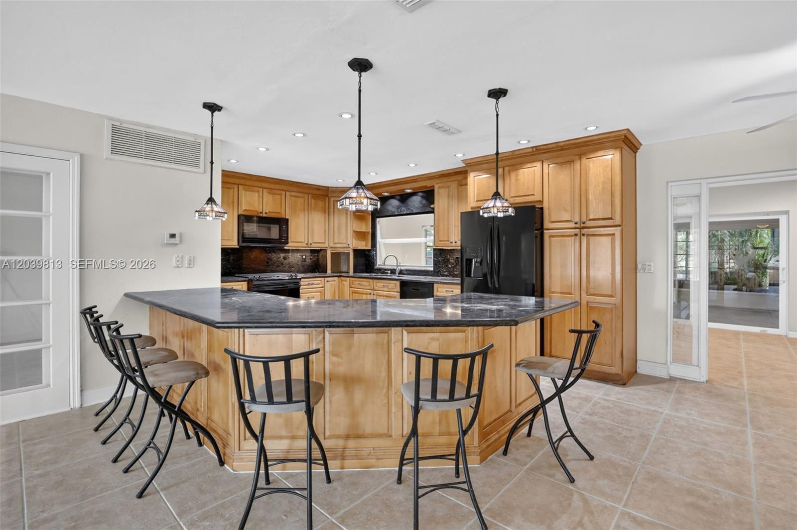 5511 Taylor Street Hollywood, FL 33021 - Photo 13 of 55
