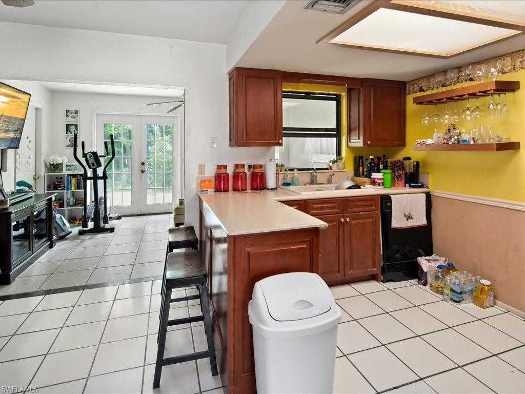 4865 22nd Avenue Southwest Naples, FL 34116 - Photo 6 of 20