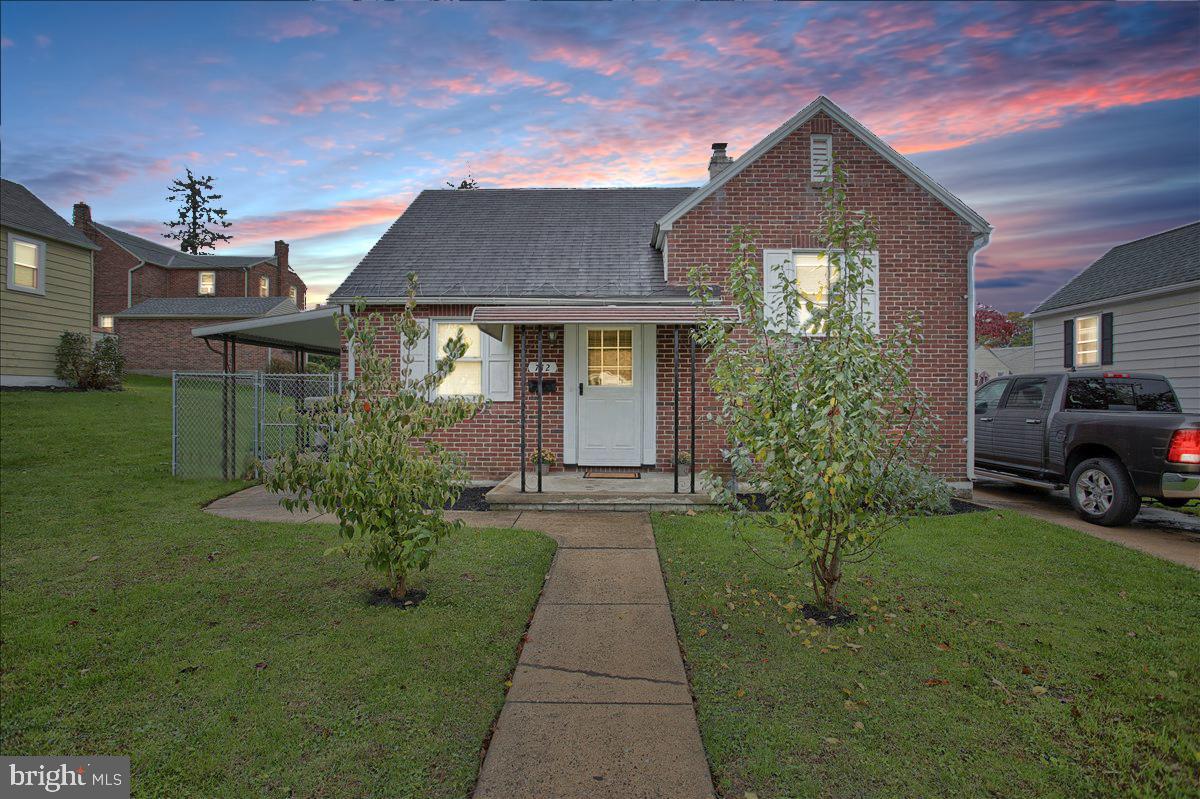 712 Village Road York, PA 17404 - Photo 1 of 19 Gallery Image 1