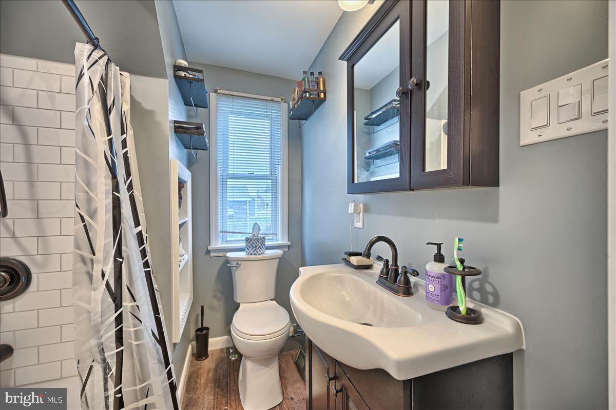 712 Village Road York, PA 17404 - Photo 12 of 19 Gallery Image 12
