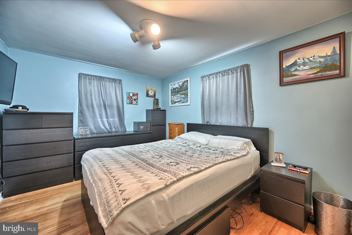 712 Village Road York, PA 17404 - Photo 13 of 19 Gallery Image 13