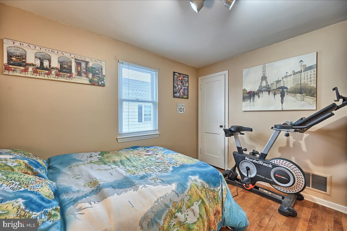 712 Village Road York, PA 17404 - Photo 14 of 19 Gallery Image 14