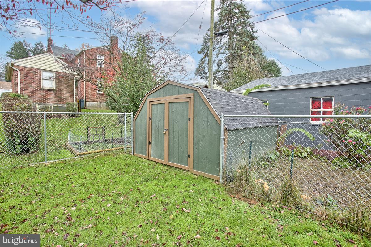712 Village Road York, PA 17404 - Photo 19 of 19 Gallery Image 19