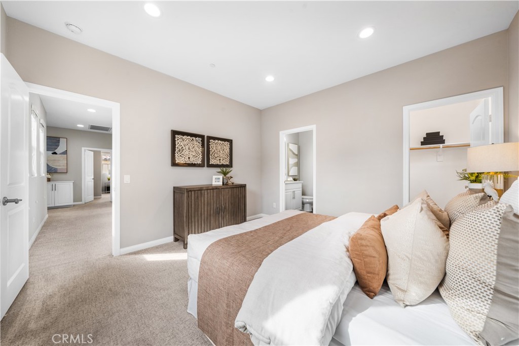 102 Yellow Pine Irvine, CA 92618 - Photo 36 of 46