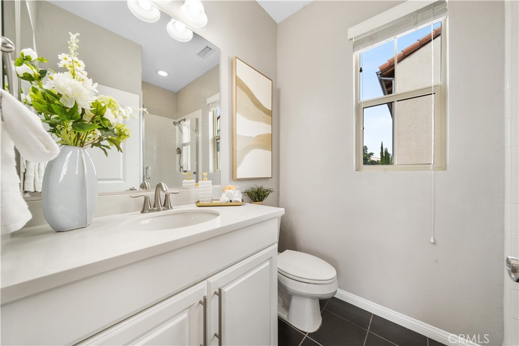 102 Yellow Pine Irvine, CA 92618 - Photo 37 of 46