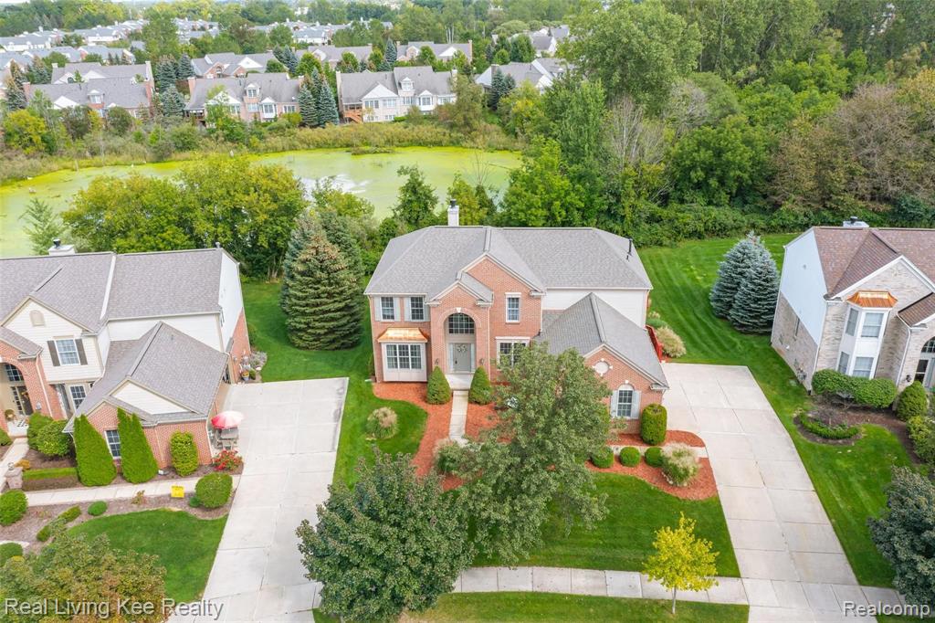 5151 Creekmonte Drive Rochester, MI 48306 - Photo 4 of 55