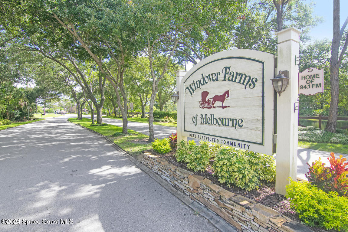 4360 Canard Road Melbourne, FL 32934 - Photo 22 of 54 a sign on the side of a road
