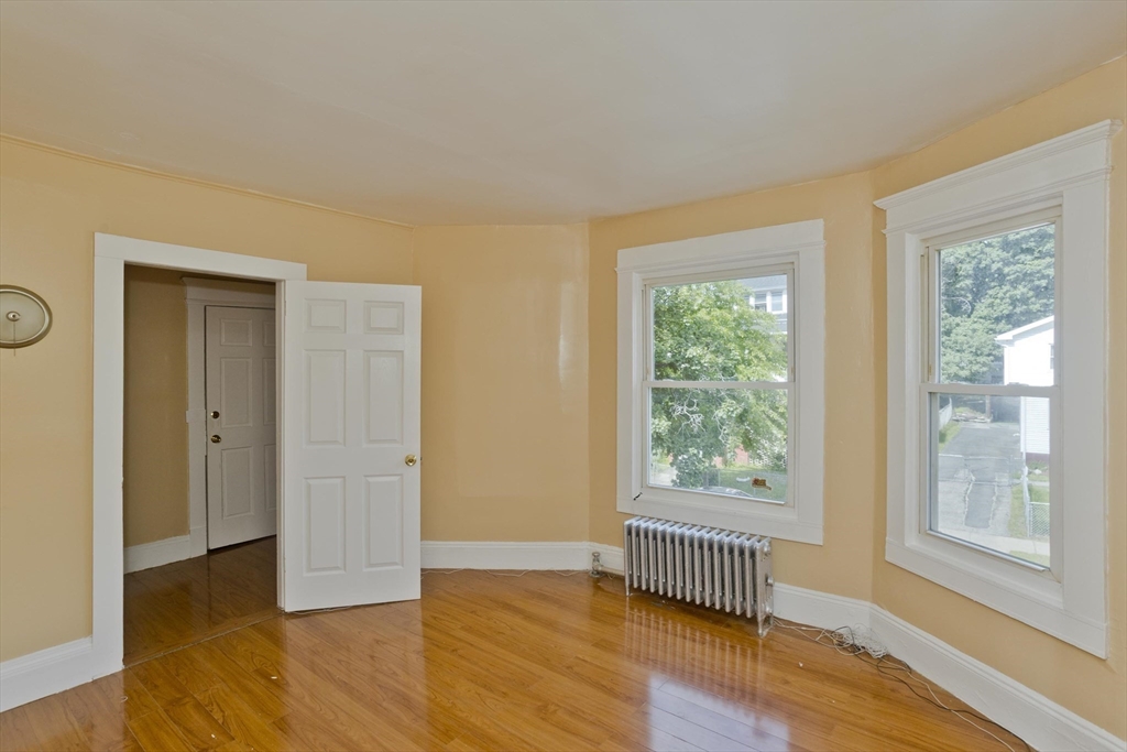116-118 Massasoit Street Springfield, MA 01107 - Photo 20 of 32