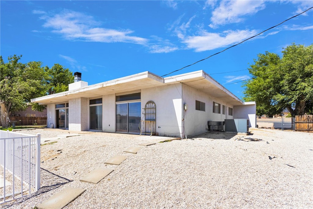18969 Pachappa Road Apple Valley, CA 92307 - Photo 44 of 75