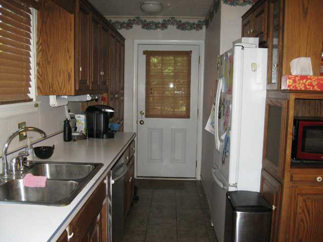 1115 North Briar Road Muncie, IN 47304 - Photo 11 of 16