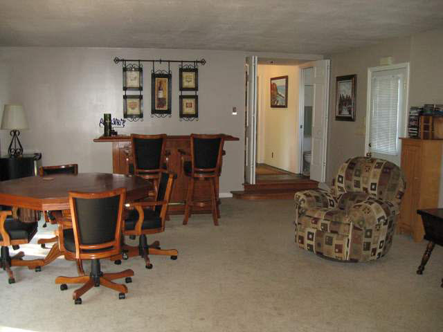 1115 North Briar Road Muncie, IN 47304 - Photo 7 of 16