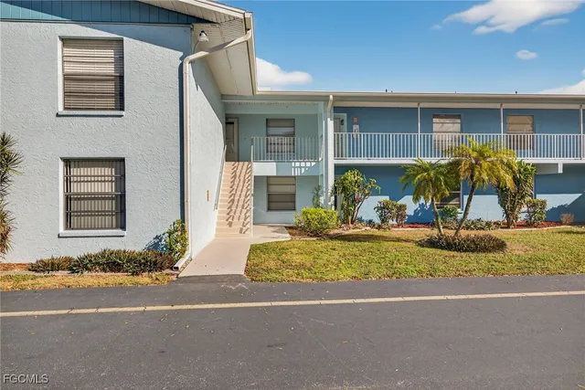 $175,000 | 1100 Pondella Road, Unit 811, Cape Coral, FL 33909