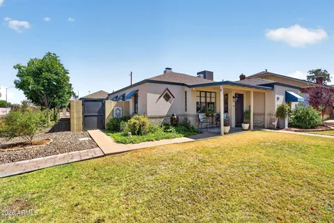 $775,000 | 938 West Portland Street, Phoenix, AZ 85007