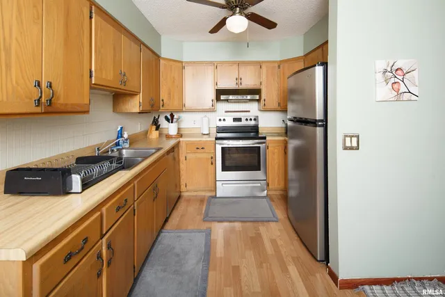 $2,750 | 3623 34th Street, Moline, IL 61265