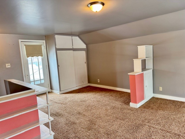 2918 Pershing Boulevard Clinton, IA 52732 - Photo 18 of 33 a view of an empty room and window