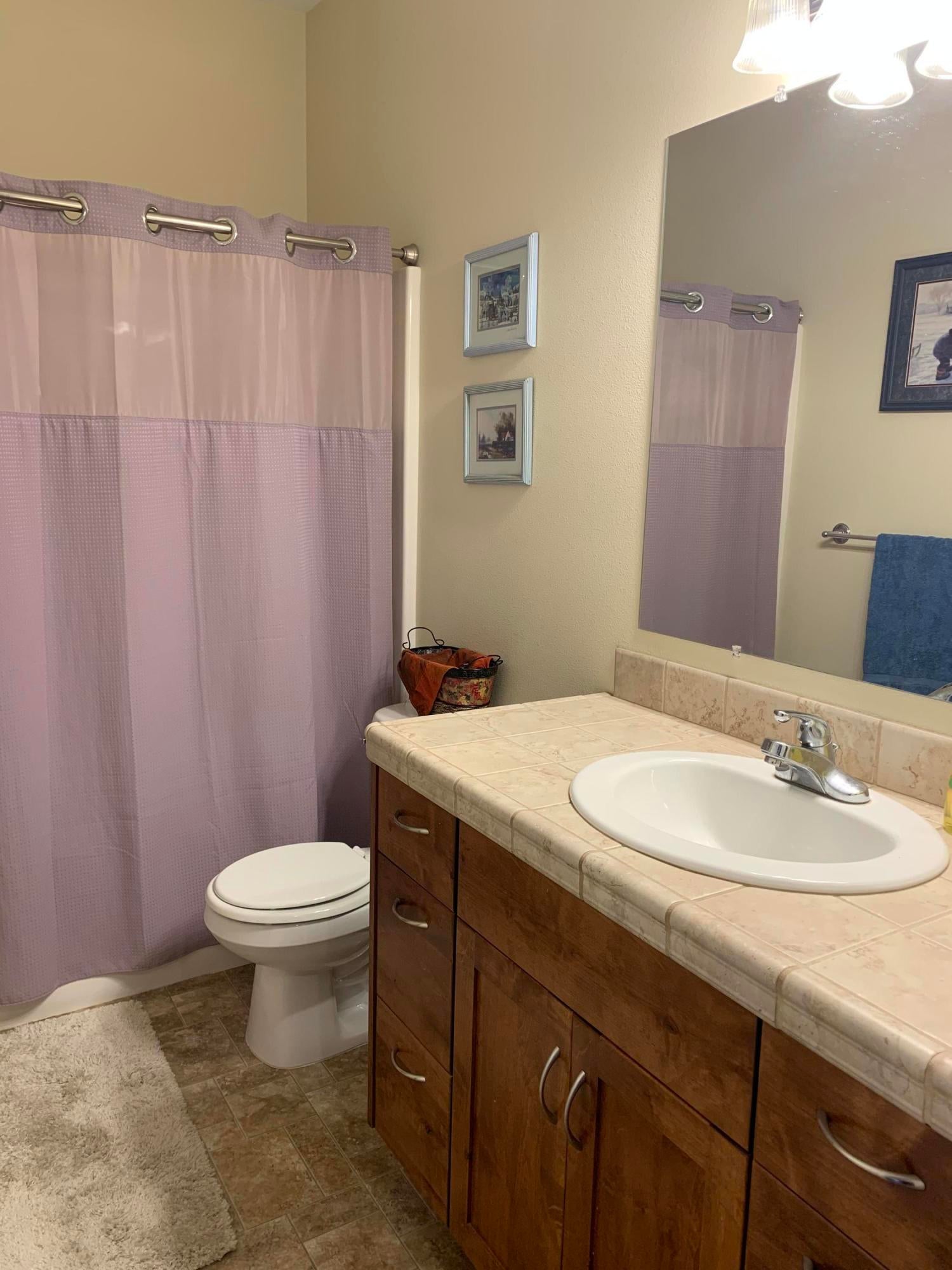 300 East Ridgeview Drive Culver, OR 97734 - Photo 25 of 38 Spare bathroom