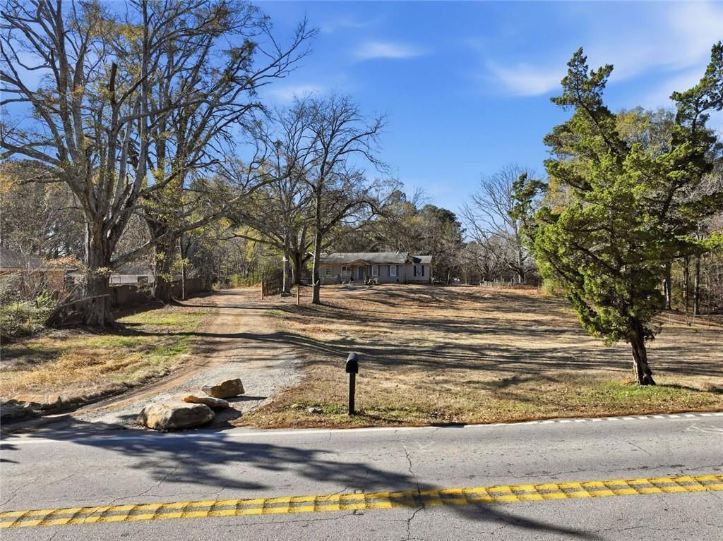 5330 Sycamore Road Sugar Hill, GA 30518 - Photo 8 of 16