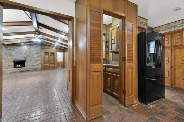 $429,000 | 713 Briarwood Drive, Denison, TX 75020