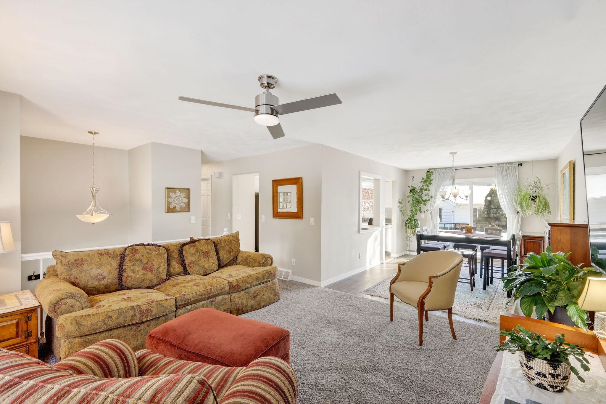 1505 Steven Street Sun Prairie, WI 53590 - Photo 4 of 45