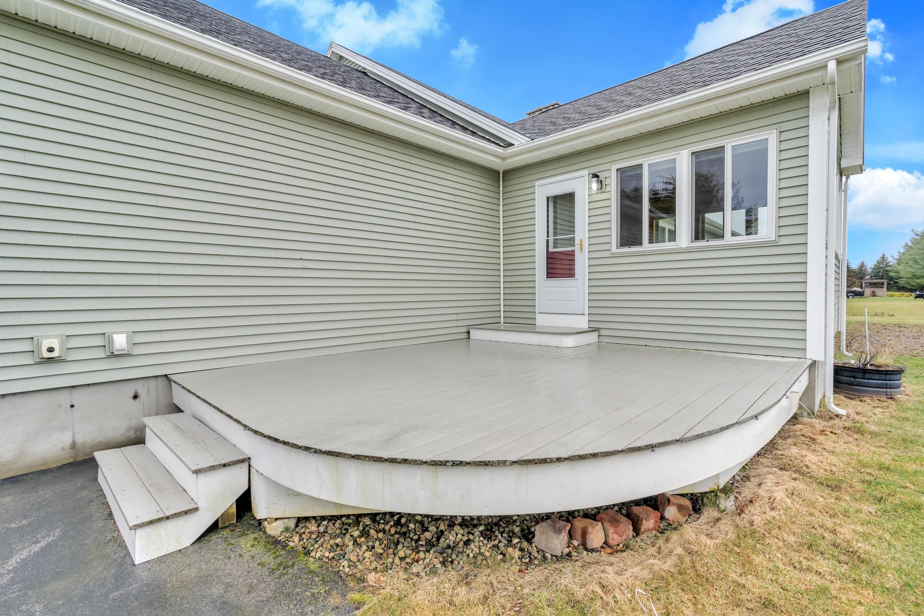 3 Cornfield Drive Springvale, ME 04083 - Photo 31 of 35 _DSC1137