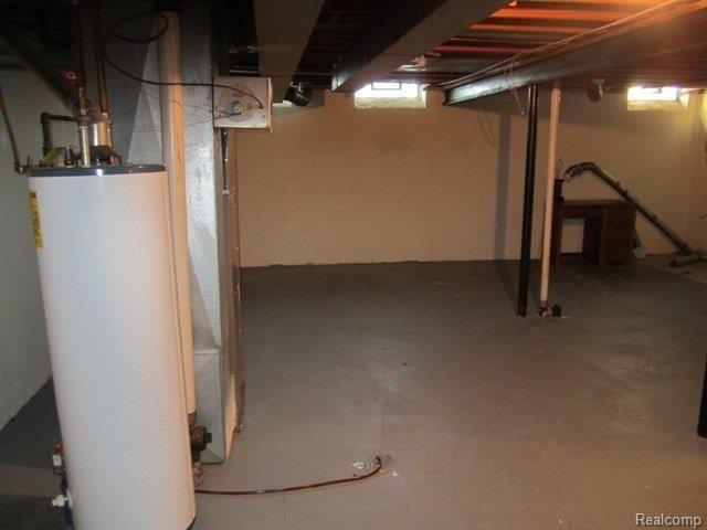 17445 Raleigh Square Drive, Unit 75 Southgate, MI 48195 - Photo 14 of 17 127.JPG