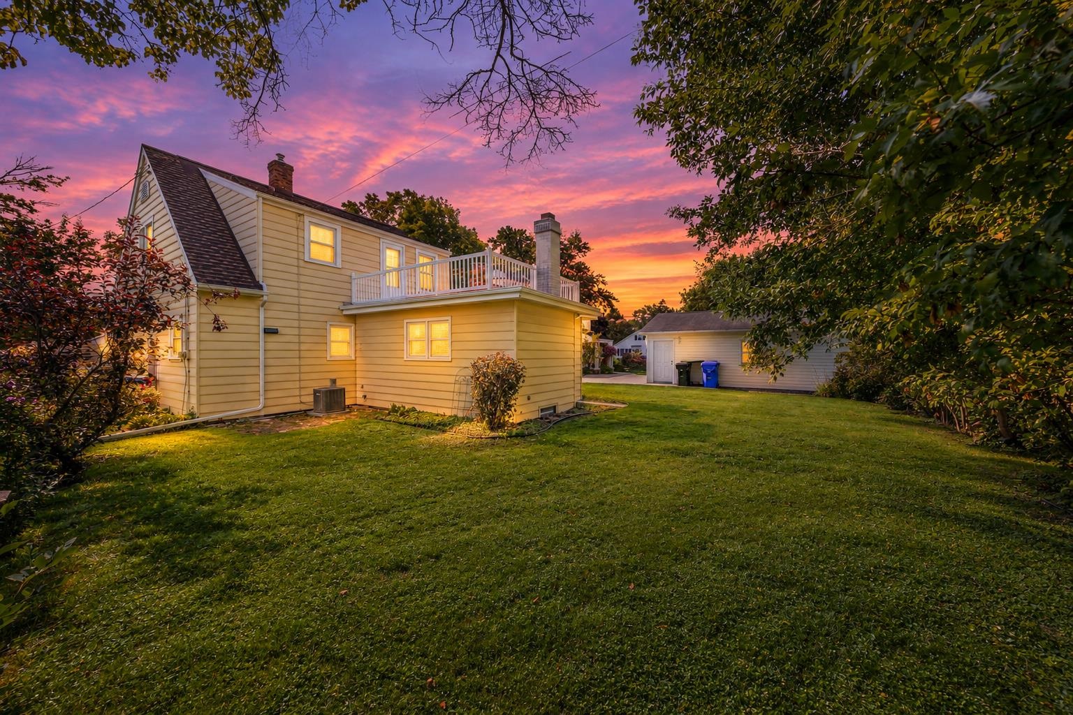 1348 West Harris Street Appleton, WI 54914 - Photo 2 of 41 Gallery Image 2
