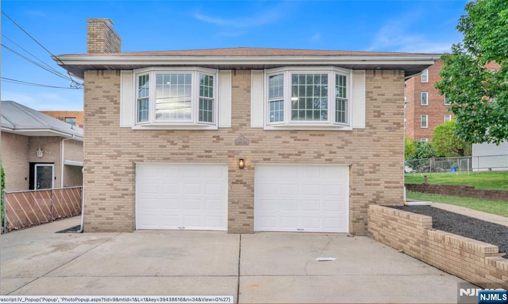 1027 Maple Avenue, Unit B (LEFT SIDE) Ridgefield, NJ 07657 - Photo 1 of 6