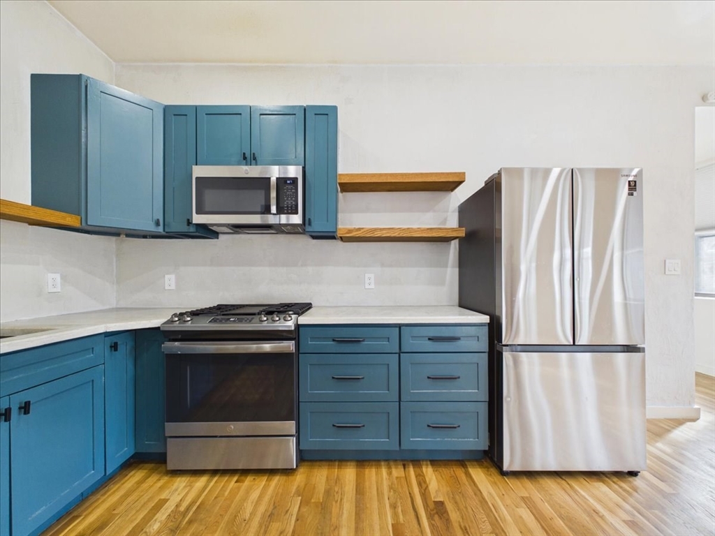 100 Pearl Street, Unit 13 Chelsea, MA 02150 - Photo 8 of 24