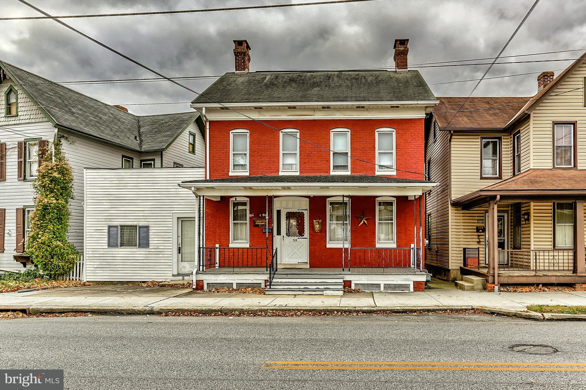 318 High Street Hanover, PA 17331 - Photo 1 of 33 Gallery Image 1