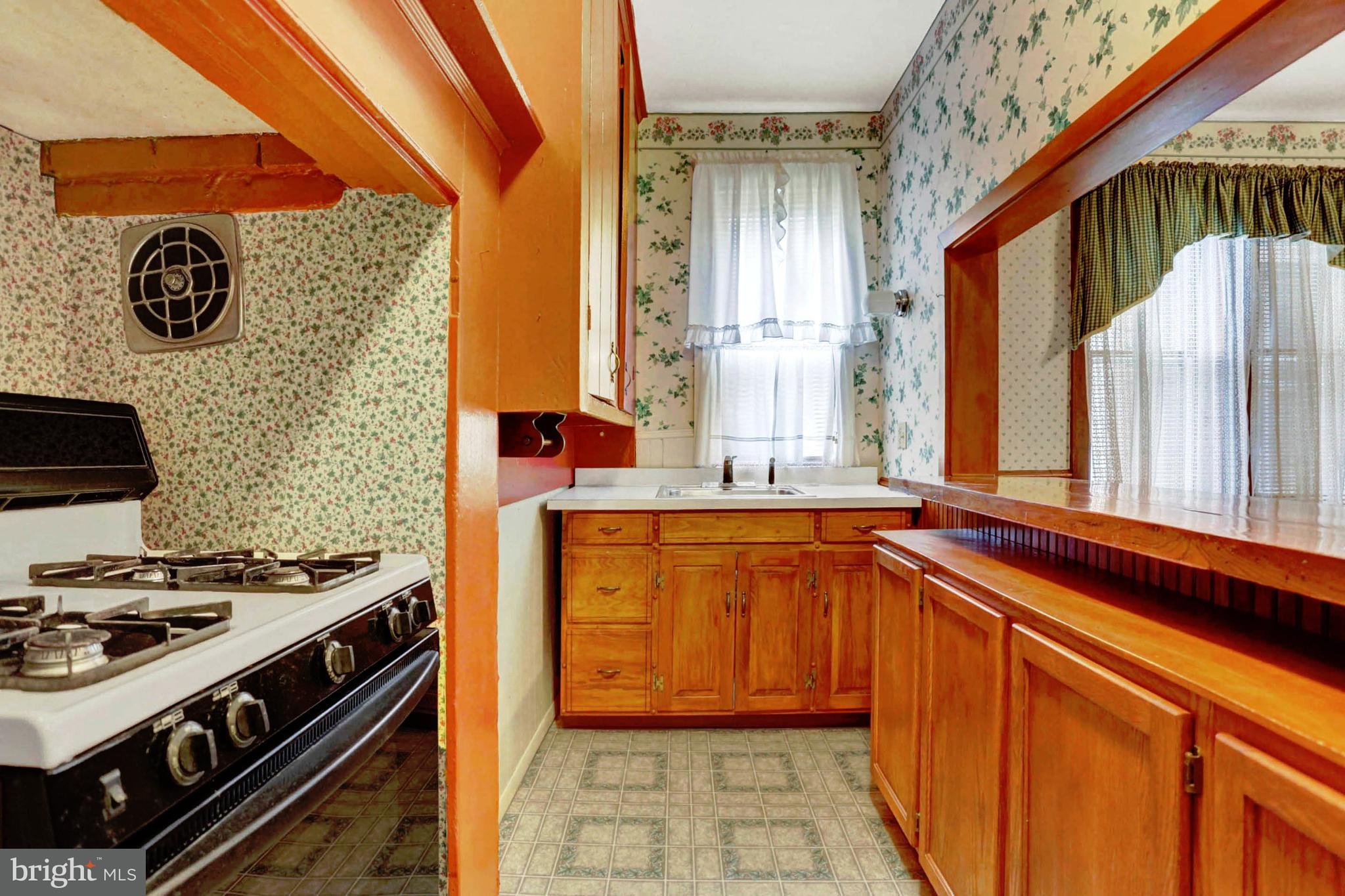 318 High Street Hanover, PA 17331 - Photo 11 of 33 Gallery Image 11
