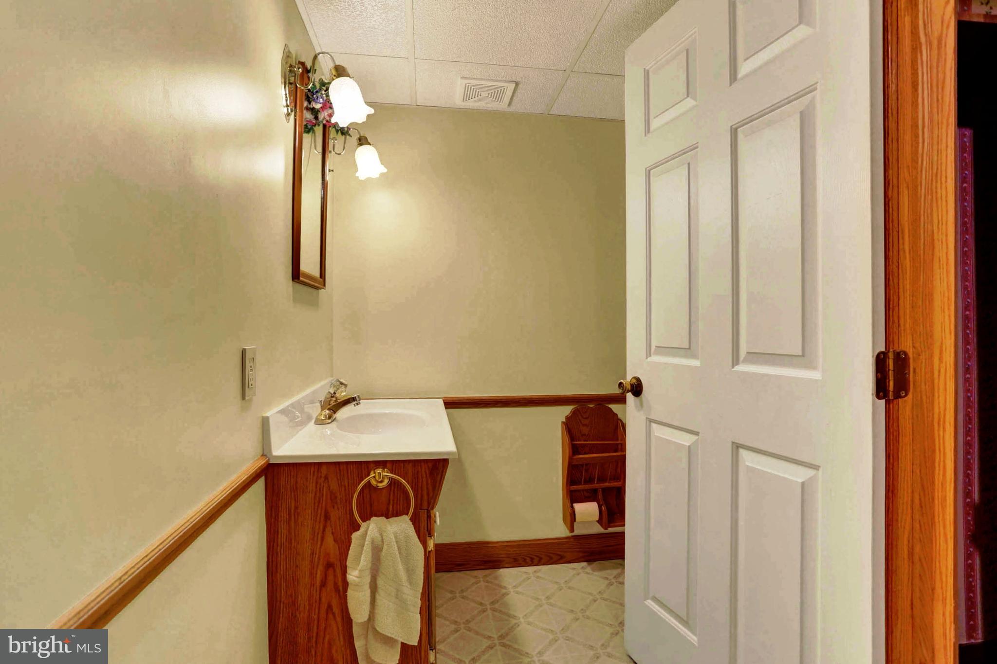 318 High Street Hanover, PA 17331 - Photo 15 of 33 Gallery Image 15