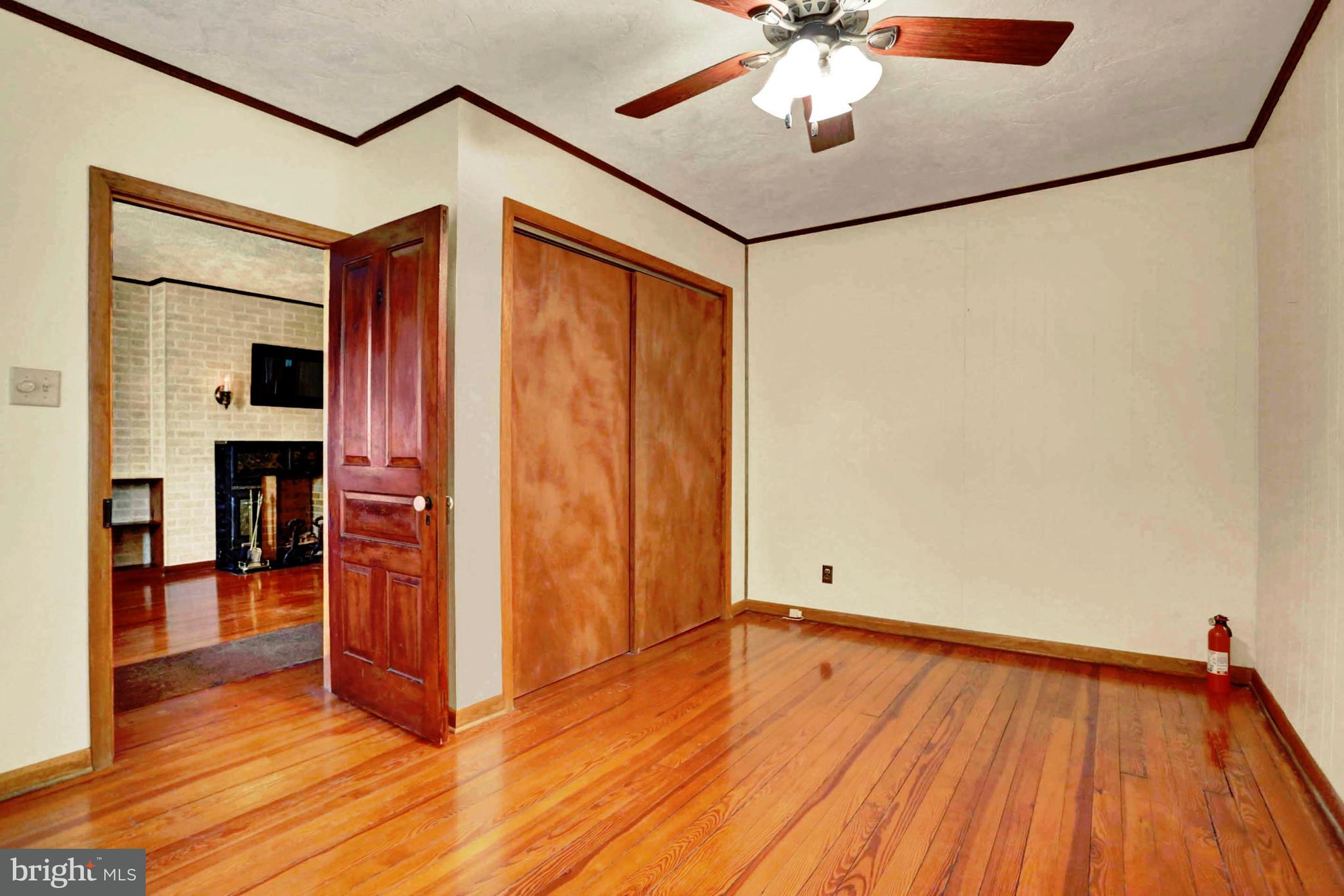 318 High Street Hanover, PA 17331 - Photo 6 of 33 Gallery Image 6