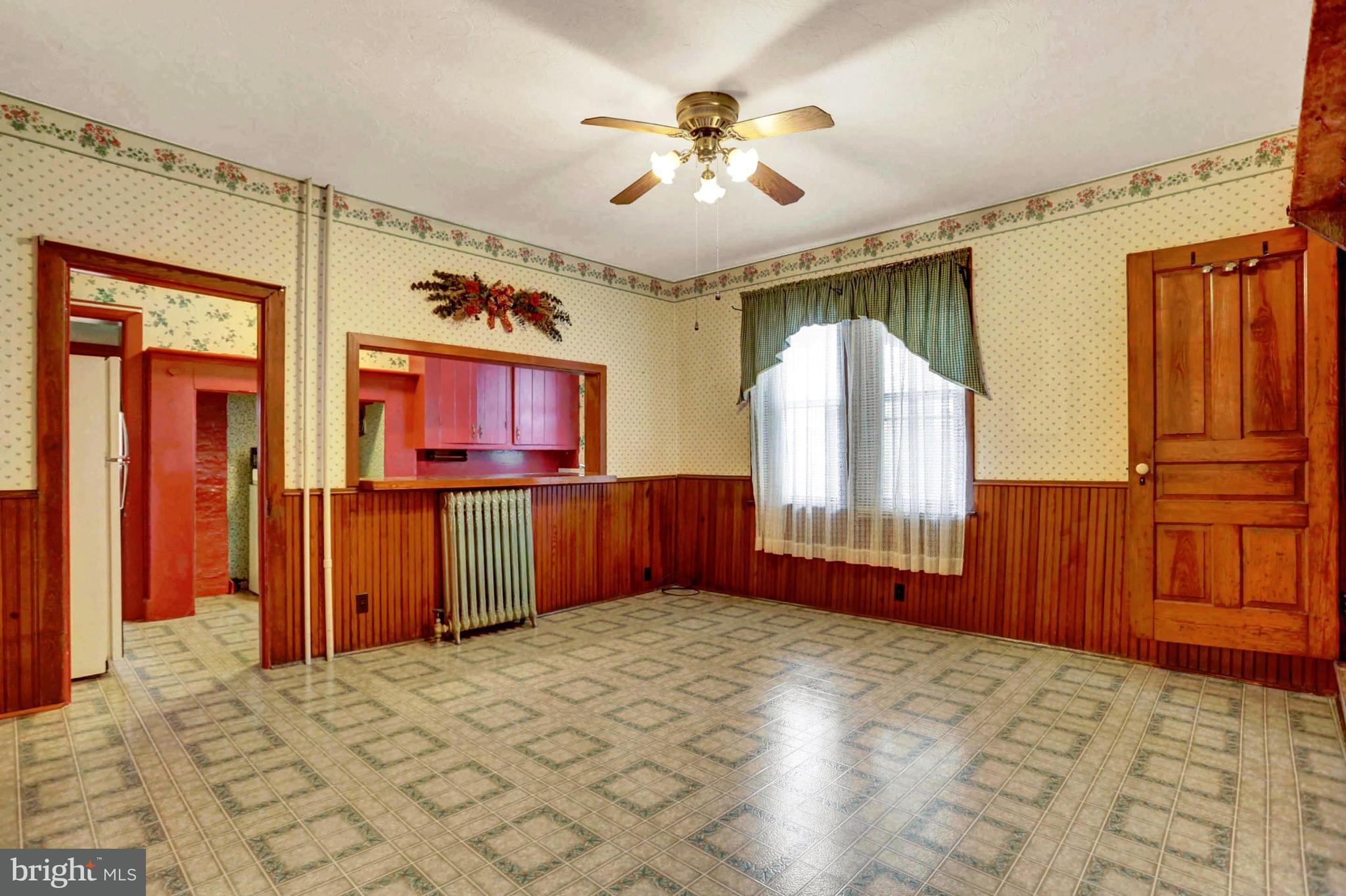 318 High Street Hanover, PA 17331 - Photo 7 of 33 Gallery Image 7